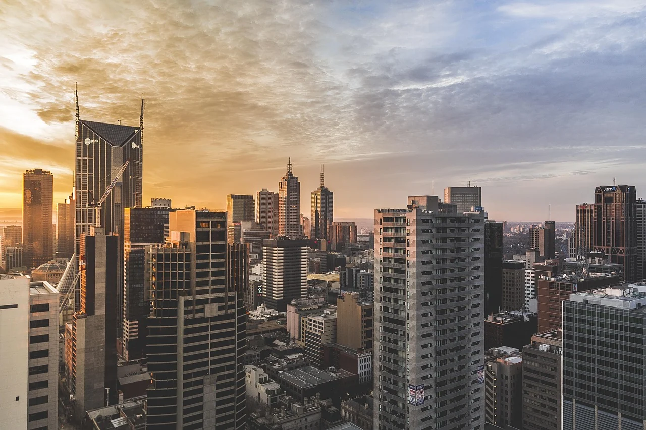 Vista urbana relacionada a inversión y desarrollo inmobiliario